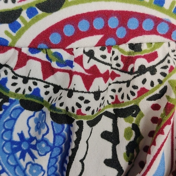 Collections Etc women's large sized long tunic - Picture 6 of 13